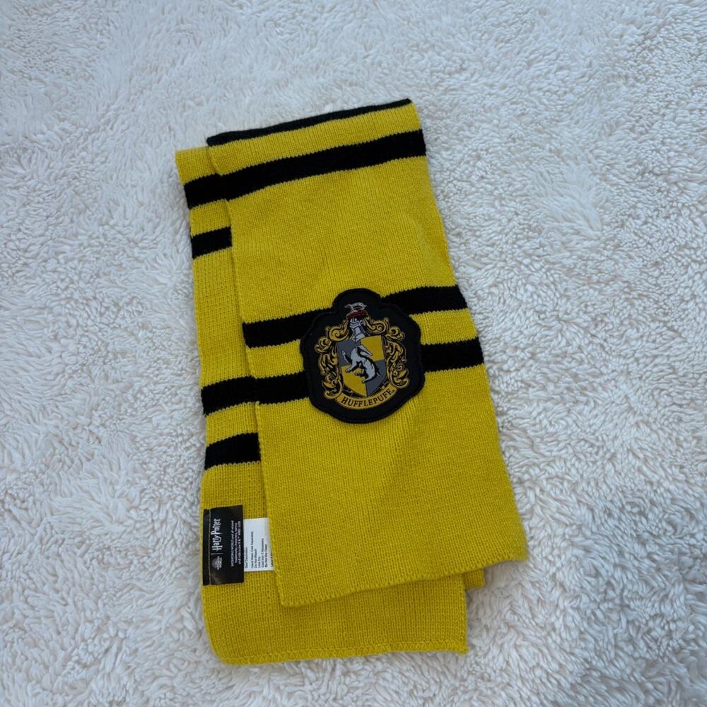 Harry Potter HufflePuff Yellow/Black Stripes 60" x 6.5" Scarf Halloween Costume
